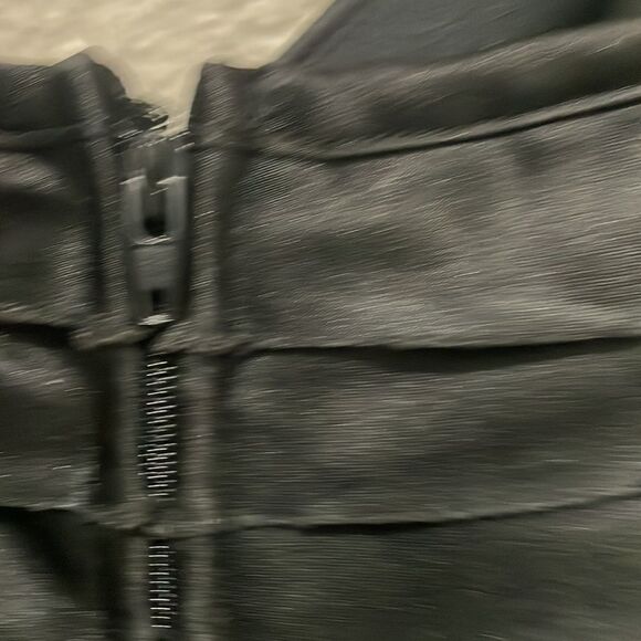 Xscape Black Pleated Maxi Mermaid Chiffon Gown Size 6 - Picture 7 of 10